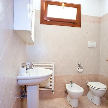 בית הארחה Locazioni Turistiche By Max